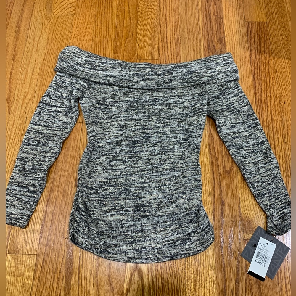 Off the Shoulder Fancy Glitter Top - Picture 2 of 2